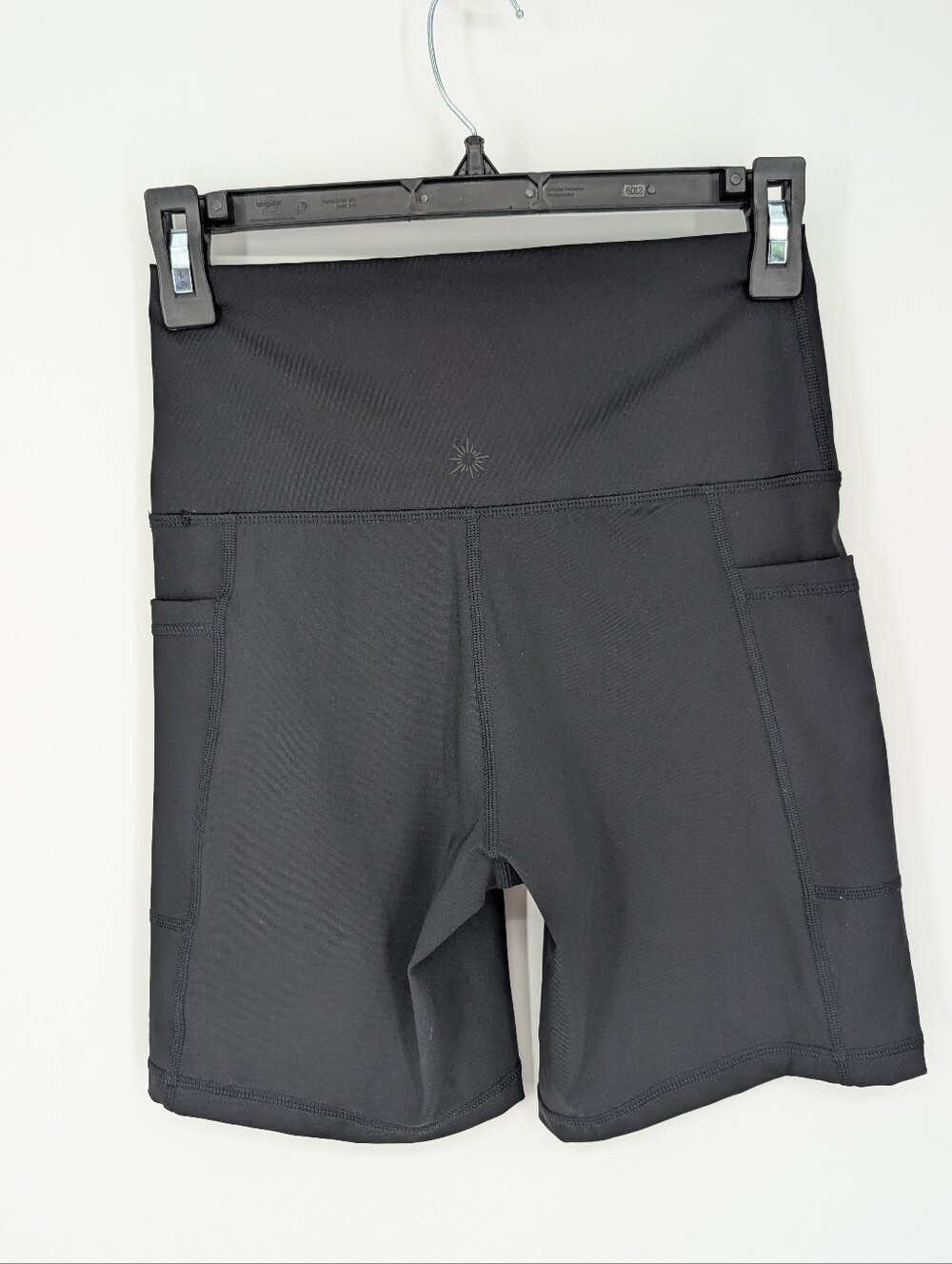 Aerie OFFLINE Goals Pocket High Waisted 7" Black Bike Shorts Medium - Picture 5 of 6